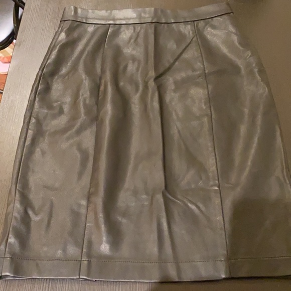 Leather skirt - Picture 4 of 6